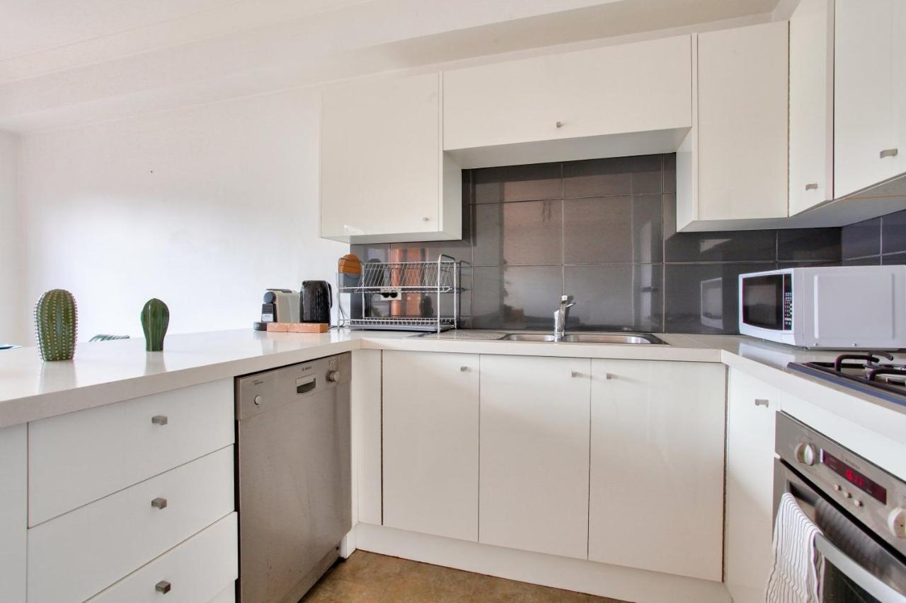 Cozy 2 Bedroom Apartment Surry Hills Sidney Dış mekan fotoğraf